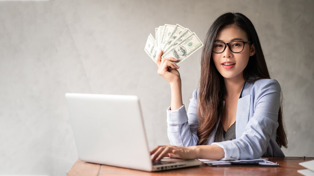 Businesswoman working from home